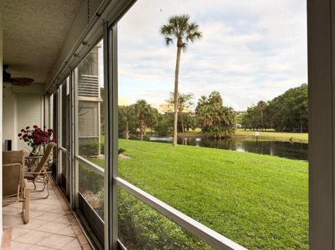 3510 Oaks Way #101, Pompano Beach FL - photo 6 of 18