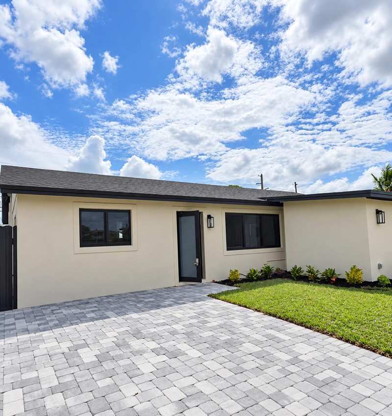 4 bedroom Single Family Residence at 4922 Royal, Royal Pines, West Palm Beach — photo 1