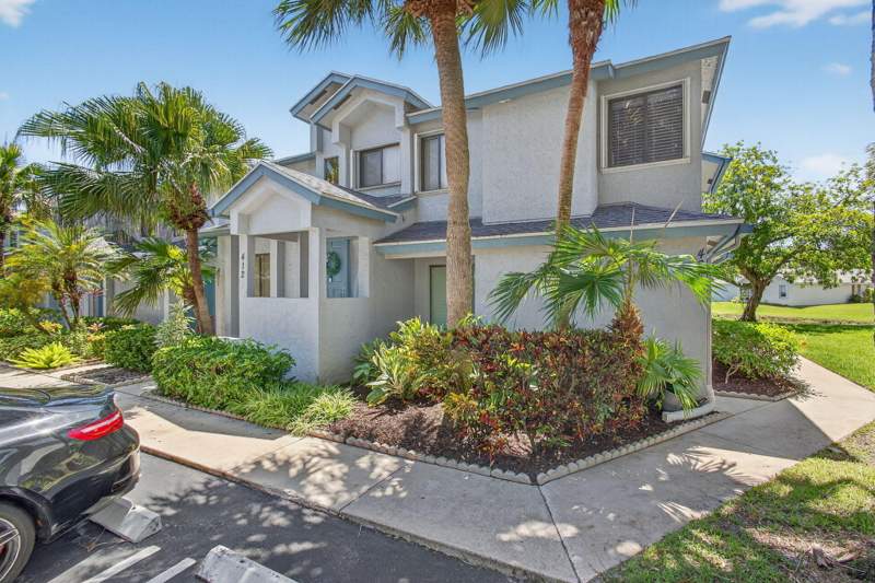 3 bedroom Condominium at 406 Harbour Pointe Way, Harbour Pointe At River Bridge Condo, Greenacres — photo 2