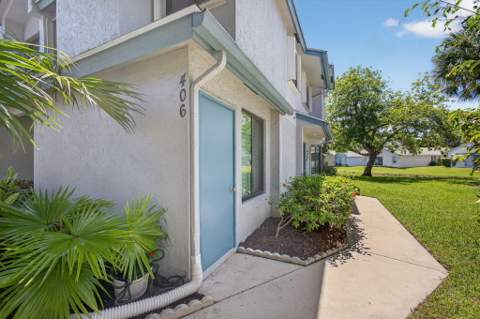 406 Harbour Pointe Way, Greenacres FL - photo 7 of 79