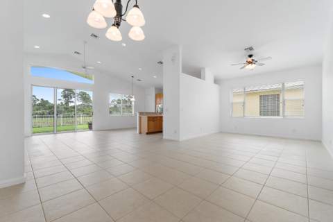 5183 SE Graham Drive, Stuart FL - photo 11 of 77