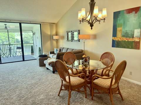 6944 Briarlake Circle #201, Palm Beach Gardens FL - photo 6 of 42