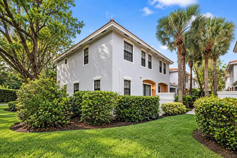 3 bedroom Townhouse at 247 W Chrystie Circle, Gramercy Square, Delray Beach — photo 4