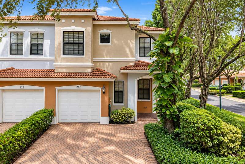 3 bedroom Townhouse at 247 W Chrystie Circle, Gramercy Square, Delray Beach — photo 3