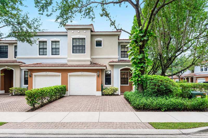 3 bedroom Townhouse at 247 W Chrystie Circle, Gramercy Square, Delray Beach — photo 1