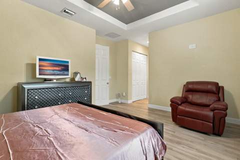 1086 NW Leonardo Circle, Port St. Lucie FL - photo 24 of 46