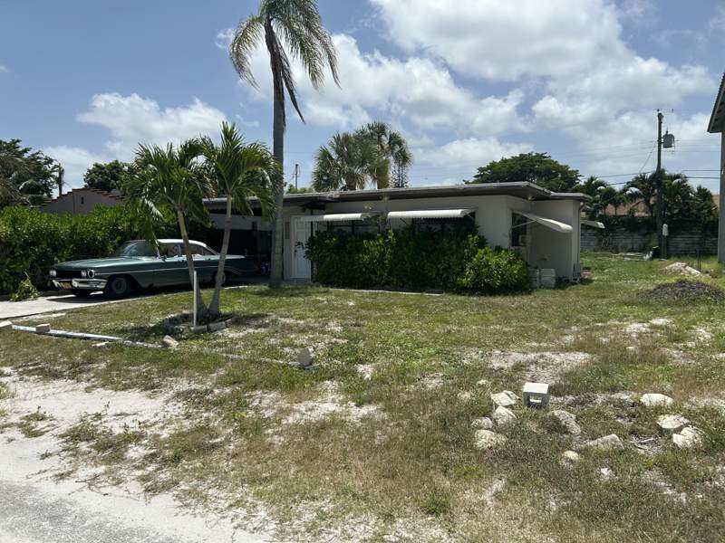 2 bedroom Single Family Residence at 7785 Loomis Street, Tropical Terrace, Lake Worth — photo 2