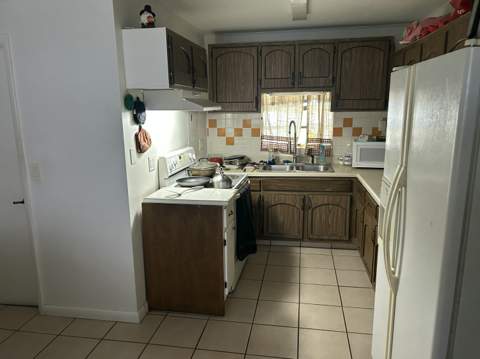 7785 Loomis Street, Lake Worth FL - photo 6 of 9