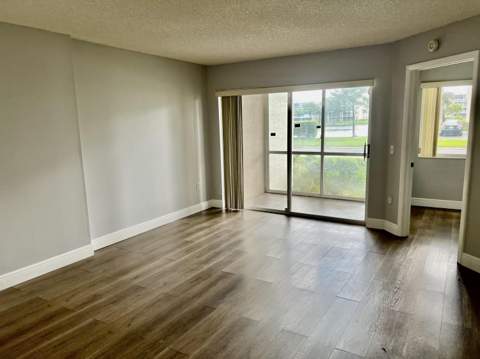 7713 Trent Drive #107, Tamarac FL - photo 7 of 18