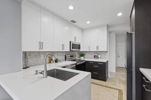 12571 NW 57th Court, Coral Springs FL - photo 10 of 42