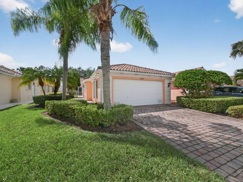 2 bedroom Villa at 12225 SW Elsinore Drive, Tradition Plat No 16, Port St. Lucie — photo 4