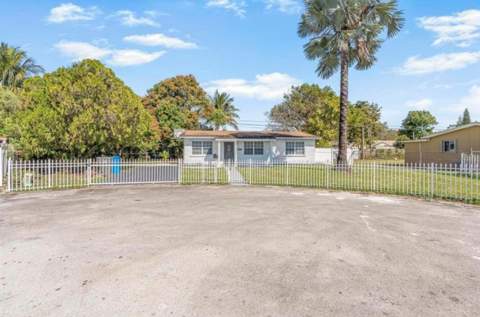 3907 SW 59th Avenue #1, West Park FL - photo 6 of 50