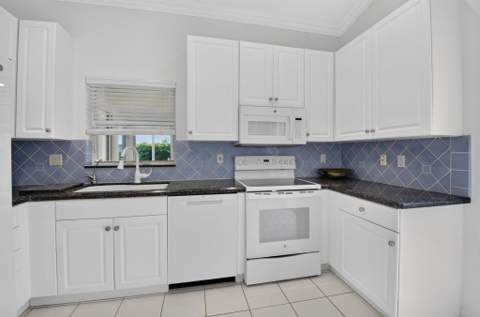 7248 Mistral Court, Boynton Beach FL - photo 18 of 101