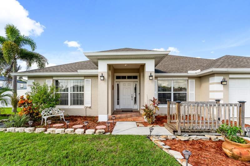 4 bedroom Single Family Residence at 6530 NW Omega Road, Port St Lucie Section 48 1st Replat, Port St. Lucie — photo 4
