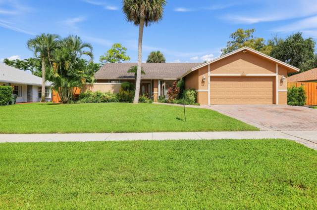 835 IVY Drive