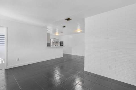 3907 SW 59th Avenue #1, West Park FL - photo 10 of 50