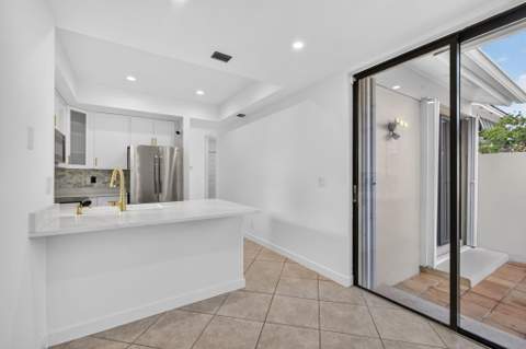287 Old Meadow Way, Palm Beach Gardens FL - photo 10 of 31