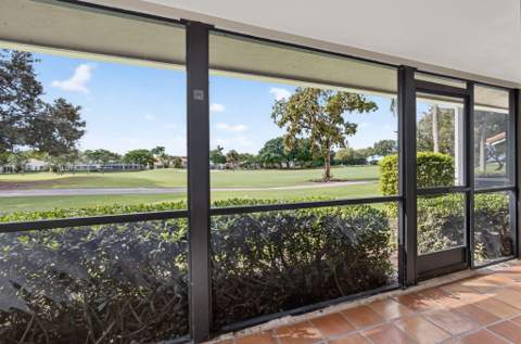287 Old Meadow Way, Palm Beach Gardens FL - photo 22 of 31