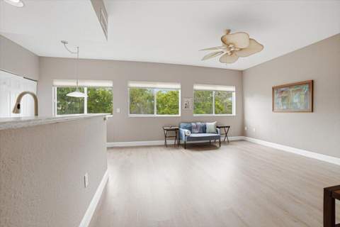 7715 Yardley Drive #313, Tamarac FL - photo 21 of 42