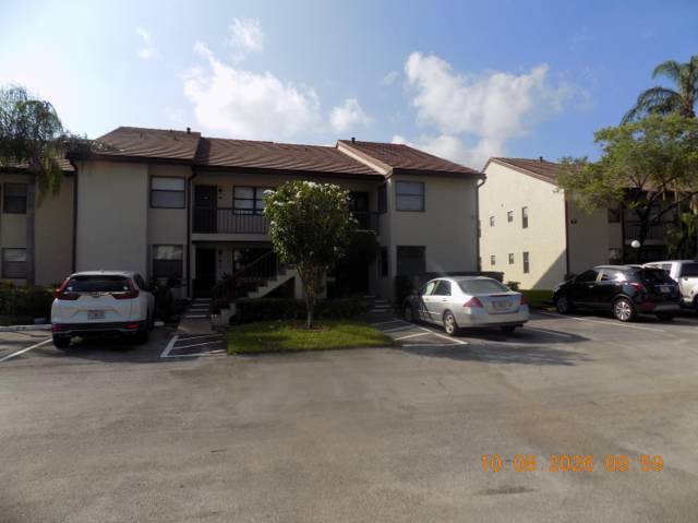7674 TAHITI Lane #106, home for sale in Lake Worth