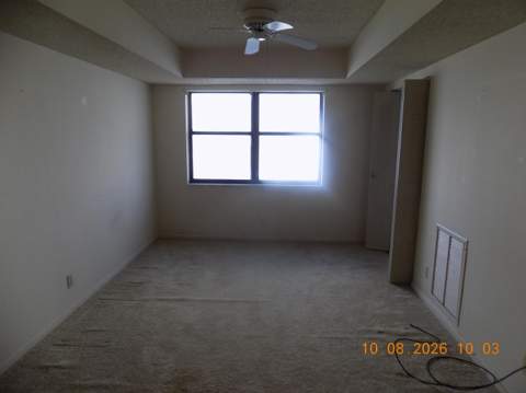 7674 Tahiti Lane #106, Lake Worth FL - photo 10 of 21