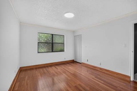 301 N Pine Island Road #162, Plantation FL - photo 22 of 40