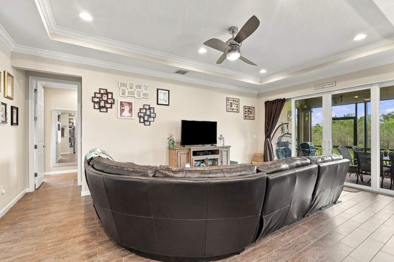 3 bedroom Single Family Residence at 11331 SW Lake Park Drive, Lakepark At Tradition Plat 1, Port St. Lucie — photo 5