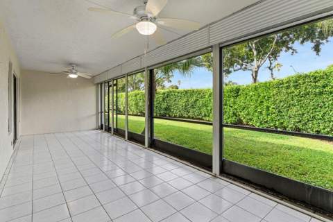 10063 Andrea Lane #B, Boynton Beach FL - photo 17 of 29