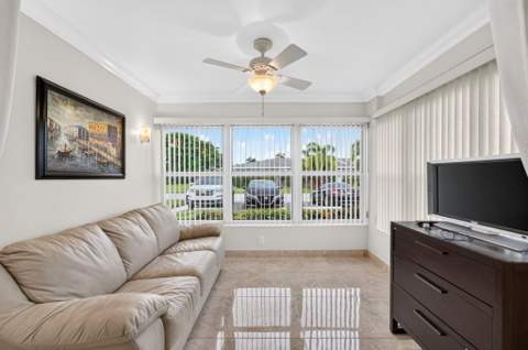 702 South Drive #A, Delray Beach FL - photo 7 of 52