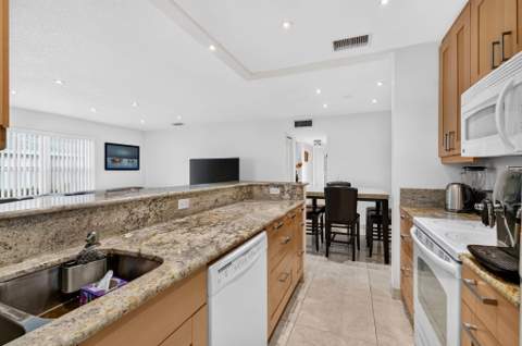 702 South Drive #A, Delray Beach FL - photo 20 of 52