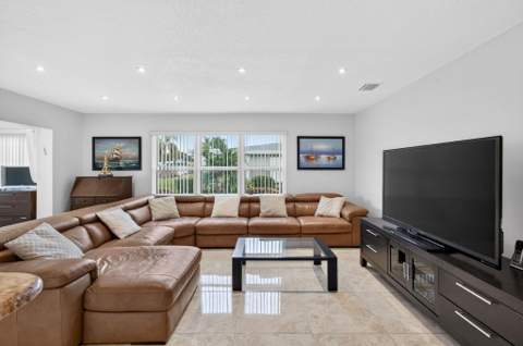 702 South Drive #A, Delray Beach FL - photo 9 of 52