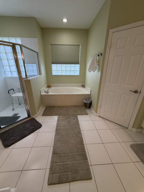 8859 Georgetown Lane, Boynton Beach FL - photo 9 of 47