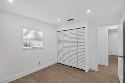 4011 NW 93rd Avenue, Sunrise FL - photo 9 of 13