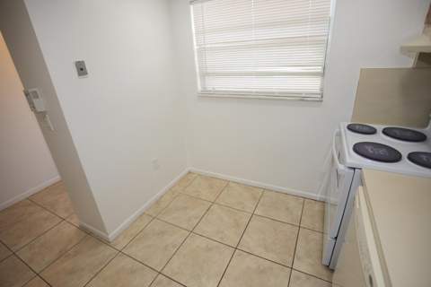 6850 Royal Palm Boulevard #211G, Margate FL - photo 12 of 43
