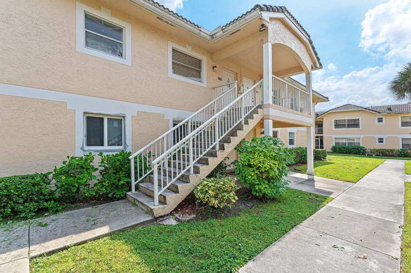 2 bedroom Condominium at 12093 Royal Palm Boulevard #7H, Royal Garden Condo, Coral Springs — photo 1