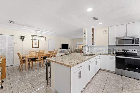 12093 Royal Palm Boulevard #7H, Coral Springs FL - photo 10 of 24