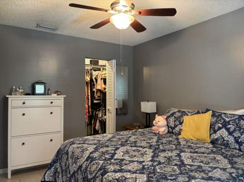 4553 Vespasian Court, Lake Worth FL - photo 16 of 38