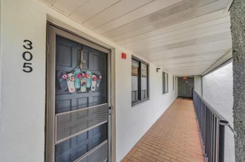 4833 Esedra Court, Greenacres FL - photo 7 of 59
