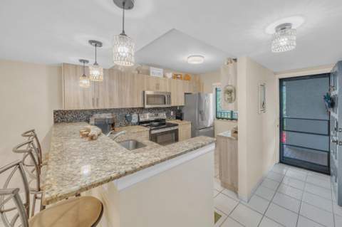 4833 Esedra Court, Greenacres FL - photo 11 of 59