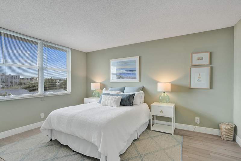 1 bedroom Condominium at 1009 N Ocean Boulevard #507, Tradewinds Of Pompano Condo, Pompano Beach — photo 4