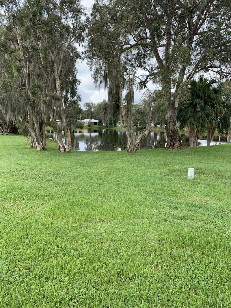 2 bedroom Manufactured Home at 27 Mediterranean Boulevard, Spanish Lakes One, Port St. Lucie — photo 2