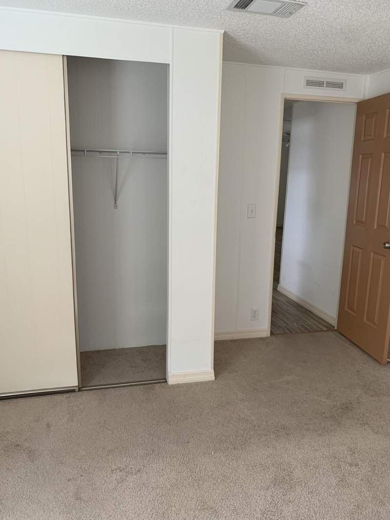 2 bedroom Manufactured Home at 27 Mediterranean Boulevard, Spanish Lakes One, Port St. Lucie — photo 3