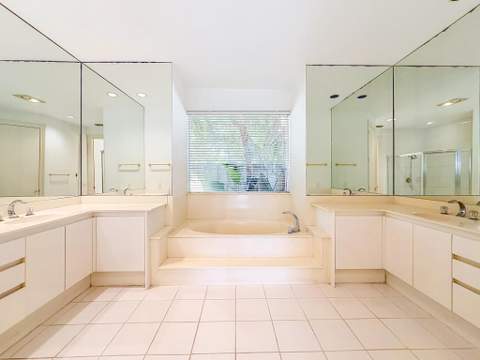 5768 Harrington Way, Boca Raton FL - photo 14 of 63
