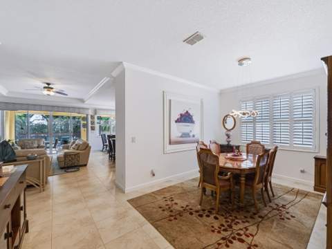 11907 SW Crestwood Circle, Port St. Lucie FL - photo 8 of 86