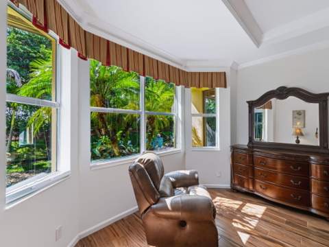 11907 SW Crestwood Circle, Port St. Lucie FL - photo 15 of 86