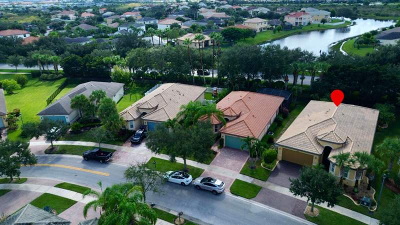 3 bedroom Single Family Residence at 11907 SW Crestwood Circle, Tradition Plat No 19, Port St. Lucie — photo 3