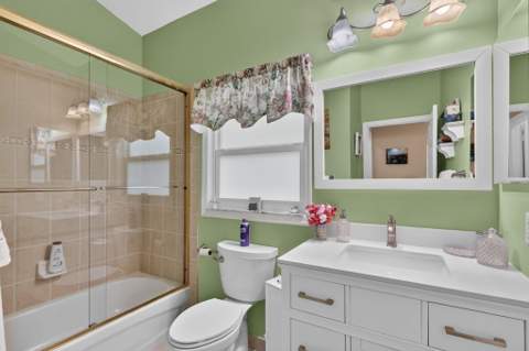 109 NW Baycrest Court, Port St. Lucie FL - photo 17 of 48