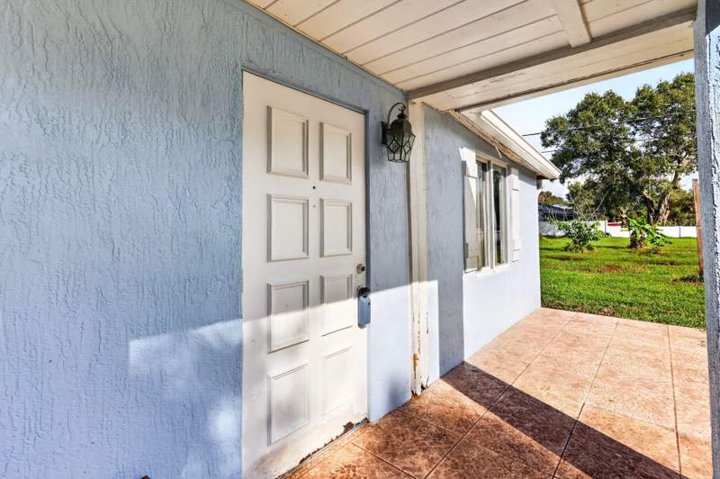 3 bedroom Single Family Residence at 3171 Dame Road, Sunset Park, Fort Pierce — photo 2