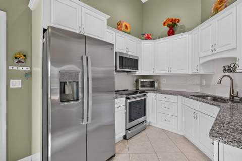 109 NW Baycrest Court, Port St. Lucie FL - photo 14 of 48