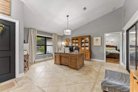 6515 Riparian Road, Atlantis FL - photo 11 of 64